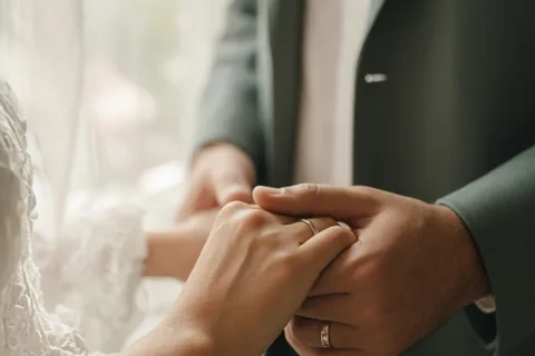 Illustration for Capturing Beautiful Hand Shots for Newly Married Couples