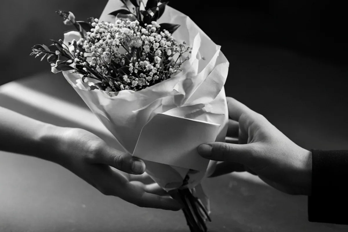Illustration for Romantic Flowers for Dating: Choose a Gesture That Fits