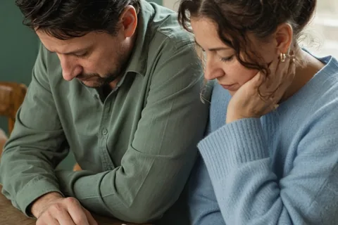 Illustration for Alimony vs Child Support: Differences, Taxes, and Rules