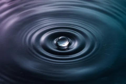 Illustration for Does Drinking Water Help Skin Look and Feel Healthier?