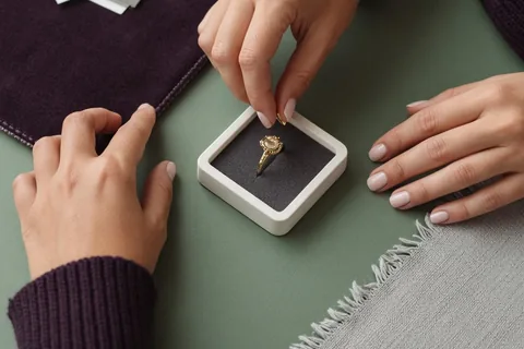 Illustration for How Far in Advance to Book Engagement Ring Settings for Proposals