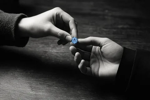 Illustration for Lab Grown Diamonds by Location: Where and How to Buy