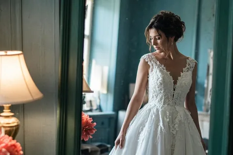 Illustration for Wedding Dress Shopping for 200 Guests: Style and Scale Guide