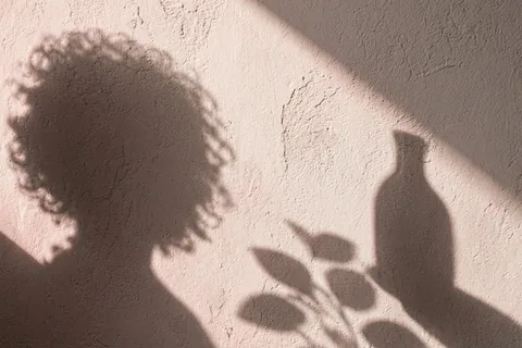 Illustration for Questions to Ask a Stylist About High Porosity Hair Products