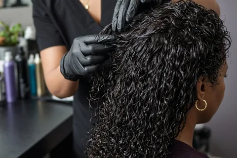 Illustration for Textured Hair Stylist Routine for Beginners: Daily Step-by-Step Guide