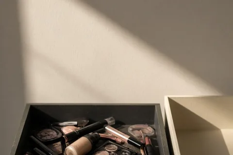 Illustration for What to Do with Old Cosmetics to Declutter Responsibly